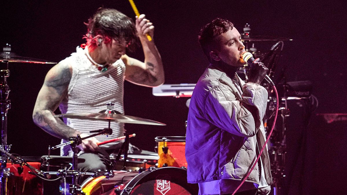 Twenty One Pilots announce exclusive UK show for August 2026