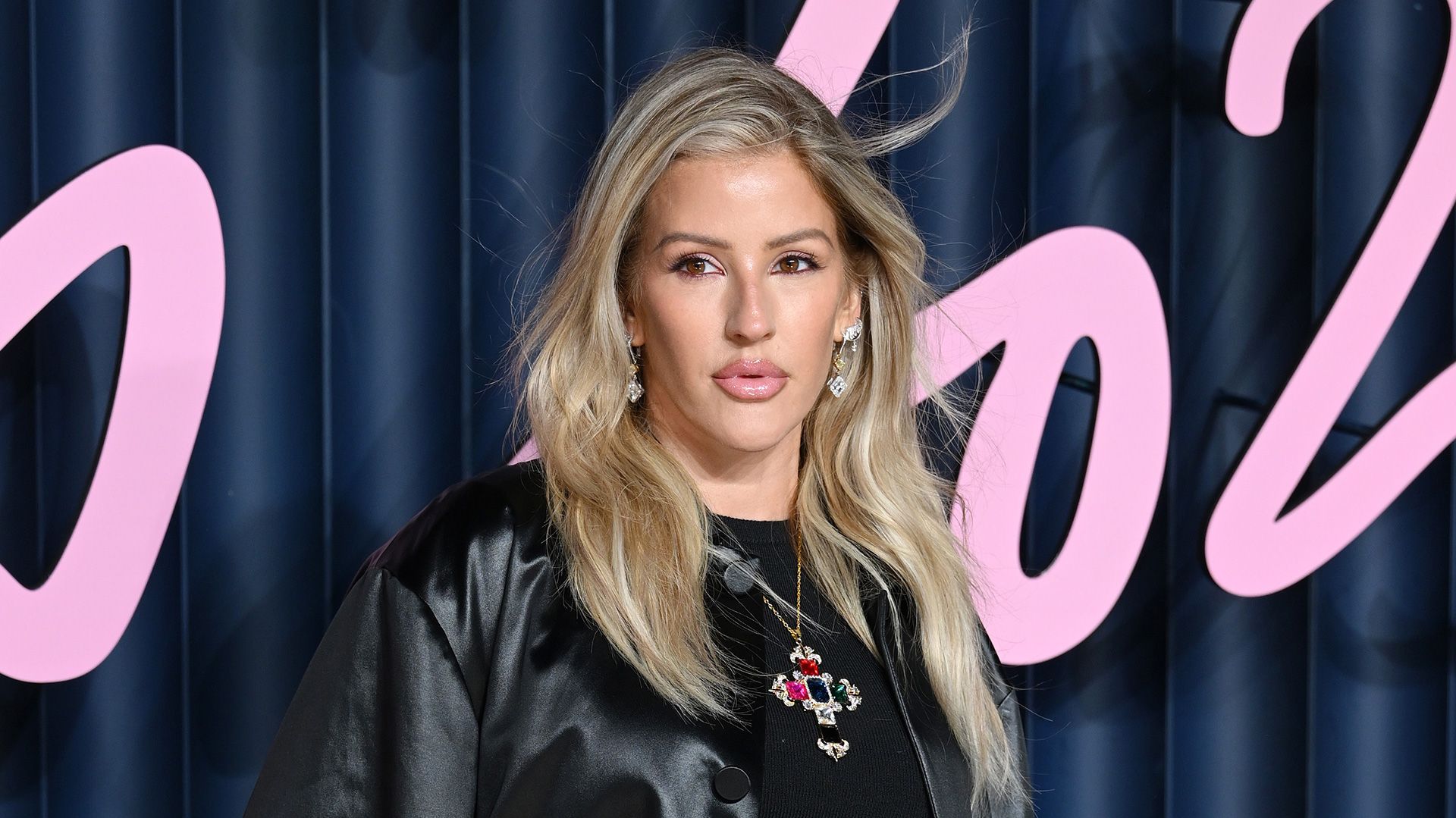 Ellie Goulding gives birth to a baby girl