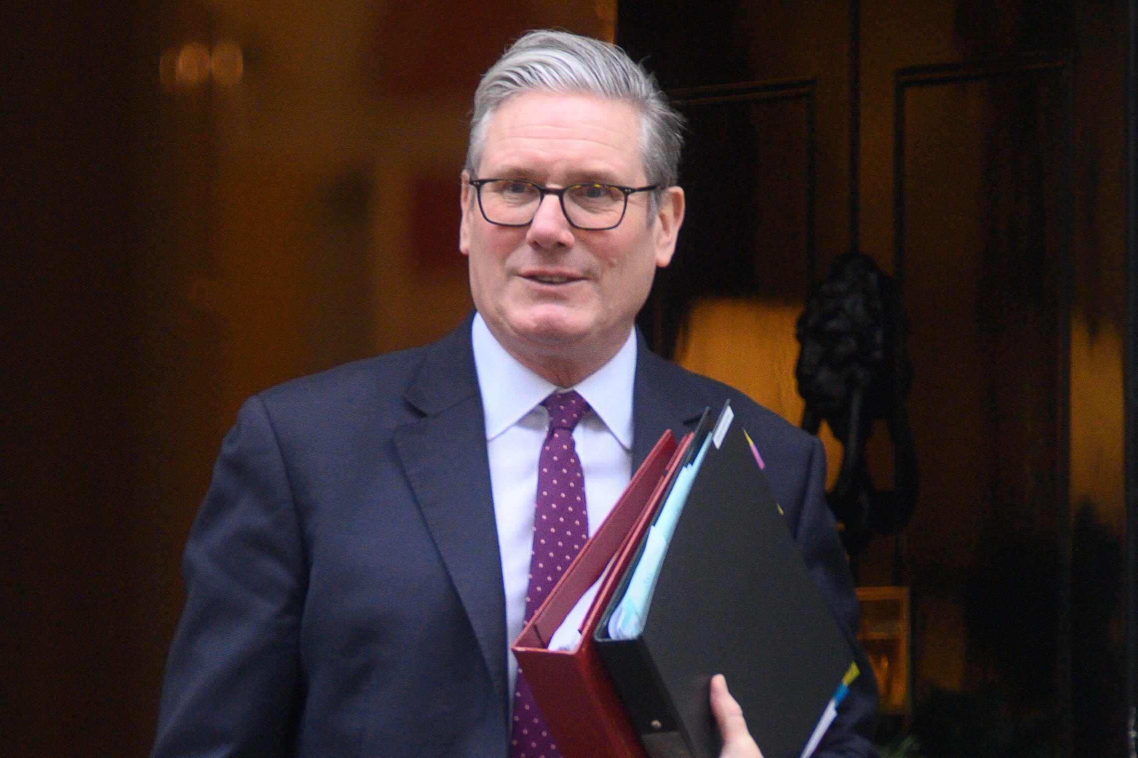 keir-starmer-promises-to-defeat-decline-and-division-in-2026-news