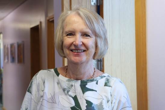 Leading eye specialist from Reading honoured for research work