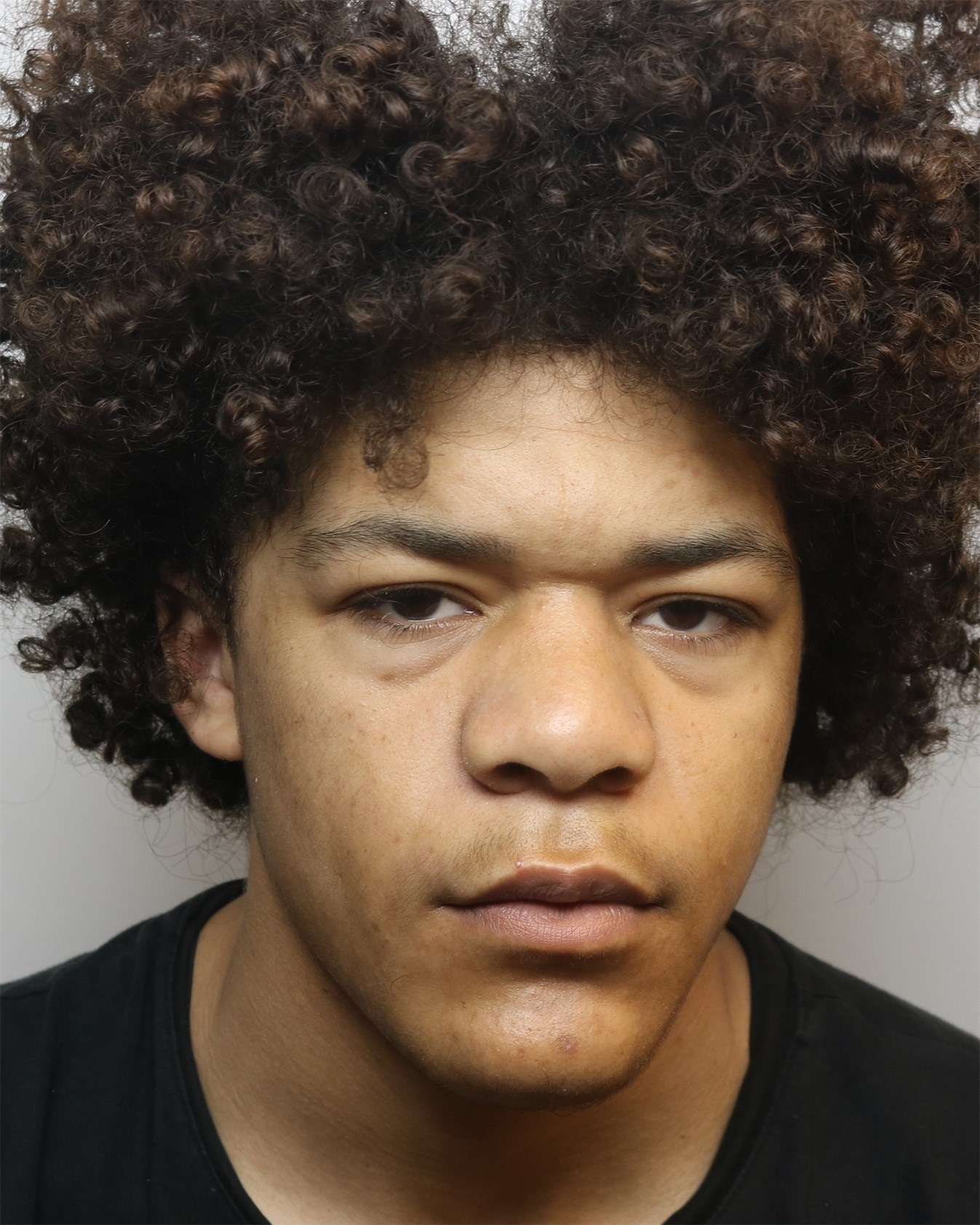 Man pleads guilty to robbing teenager on bus near Corsham | News ...