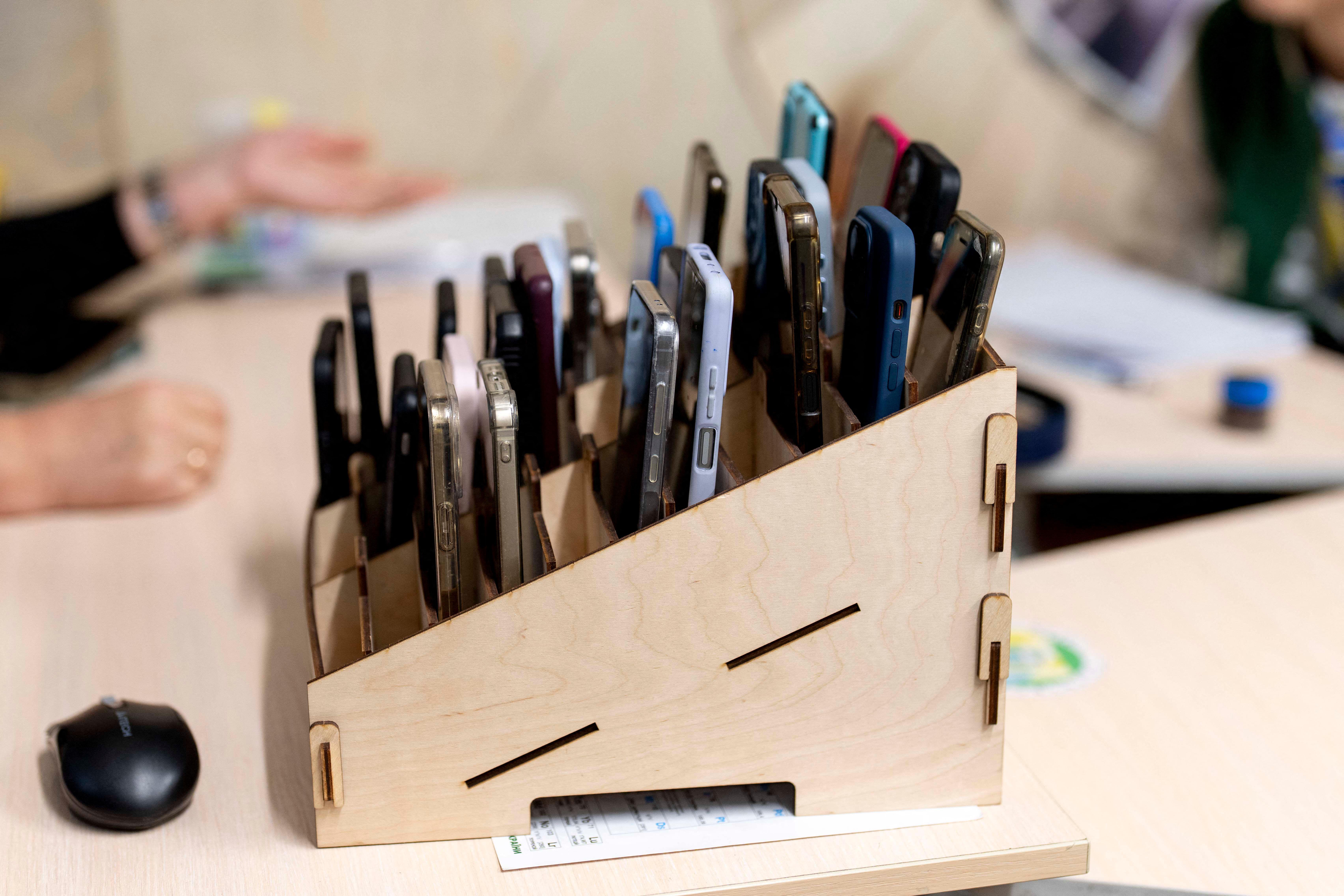 Schools should be ‘Phone-Free’ all day, education secretary tells teachers