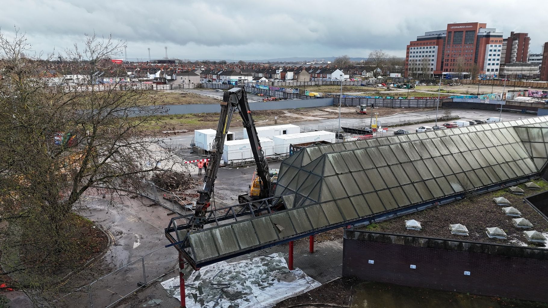 'Swindon's most satisfying job?': Bus station demolition begins