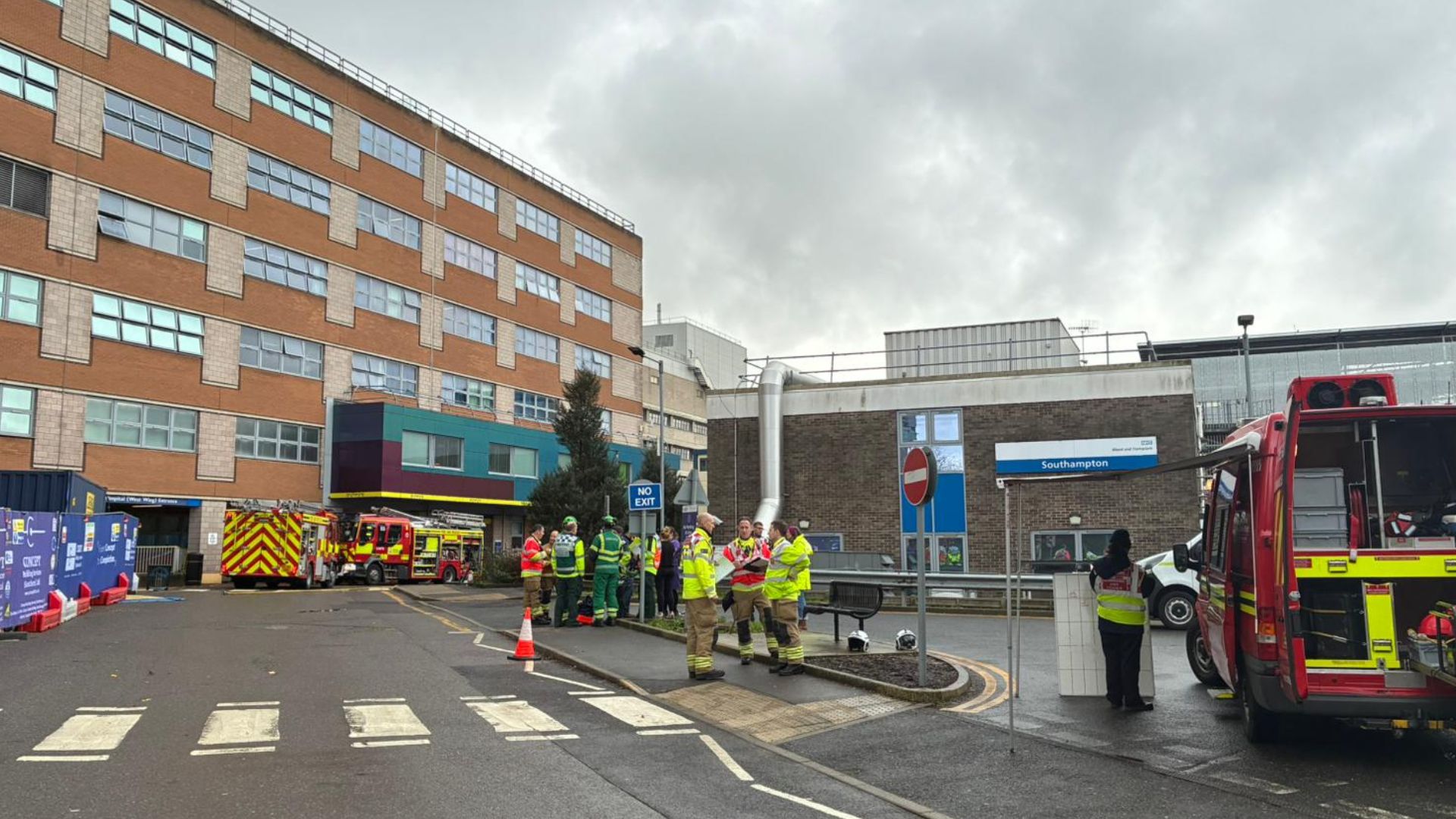 Fire at Southampton hospital prompts major incident | News - Greatest ...