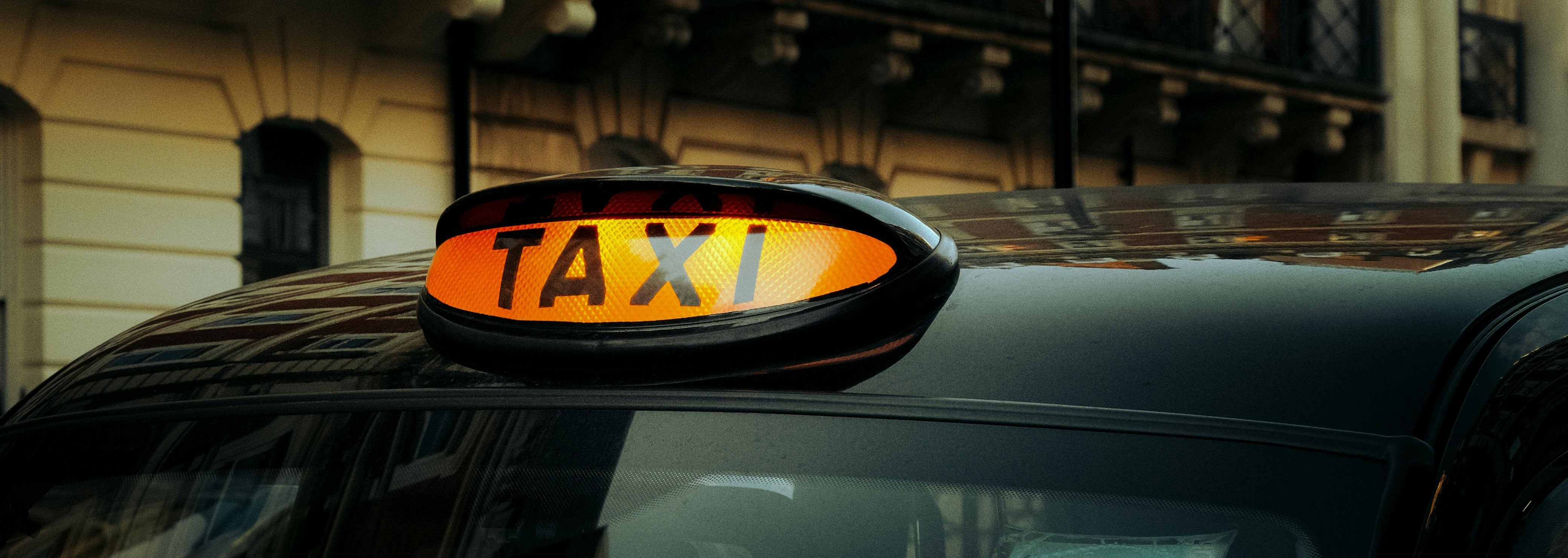 EA makes nearly £1m savings over taxi costs for pupils in NI