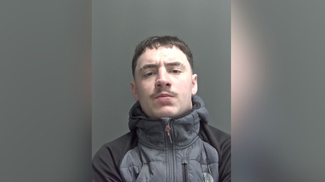 Police appeal for help to find man wanted Billy Stratton on prison ...