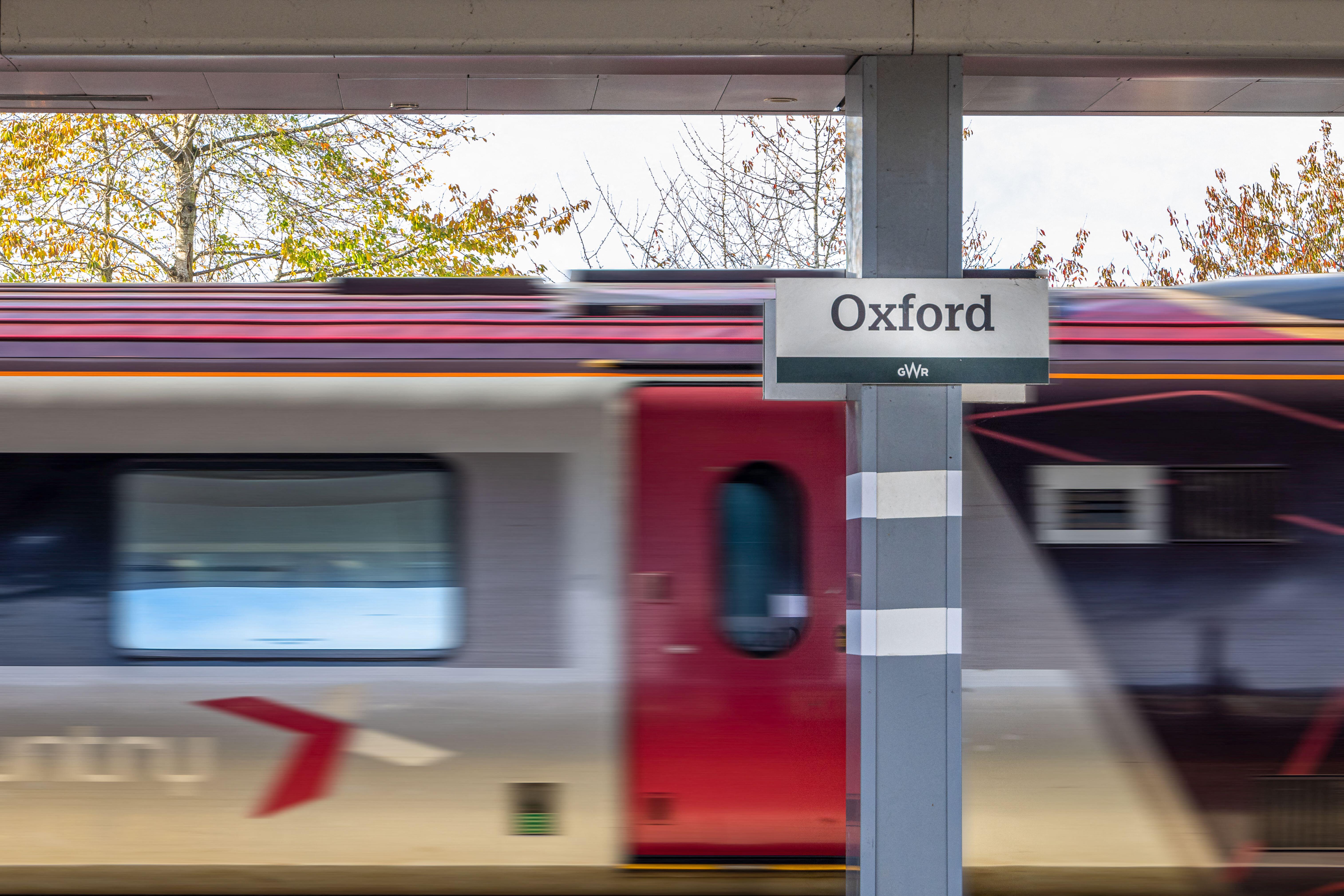 Botley Bridge removal disrupts Oxford train services this week | News ...