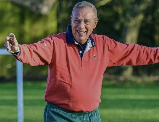 Wellingborough rugby club bids farewell to World's Oldest referee ...