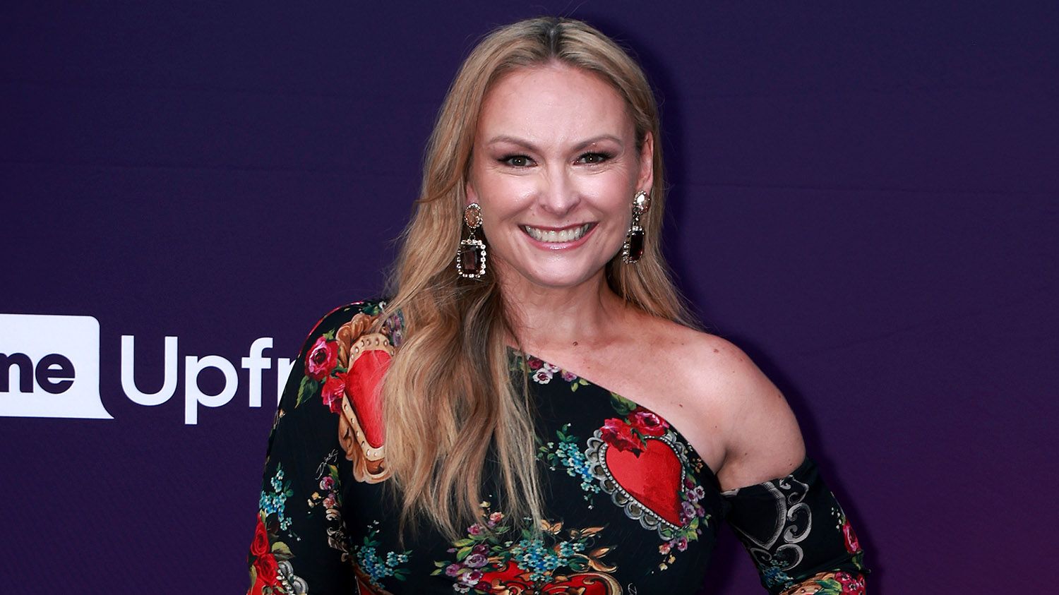 MAFS Expert Mel Schilling Dies at 54