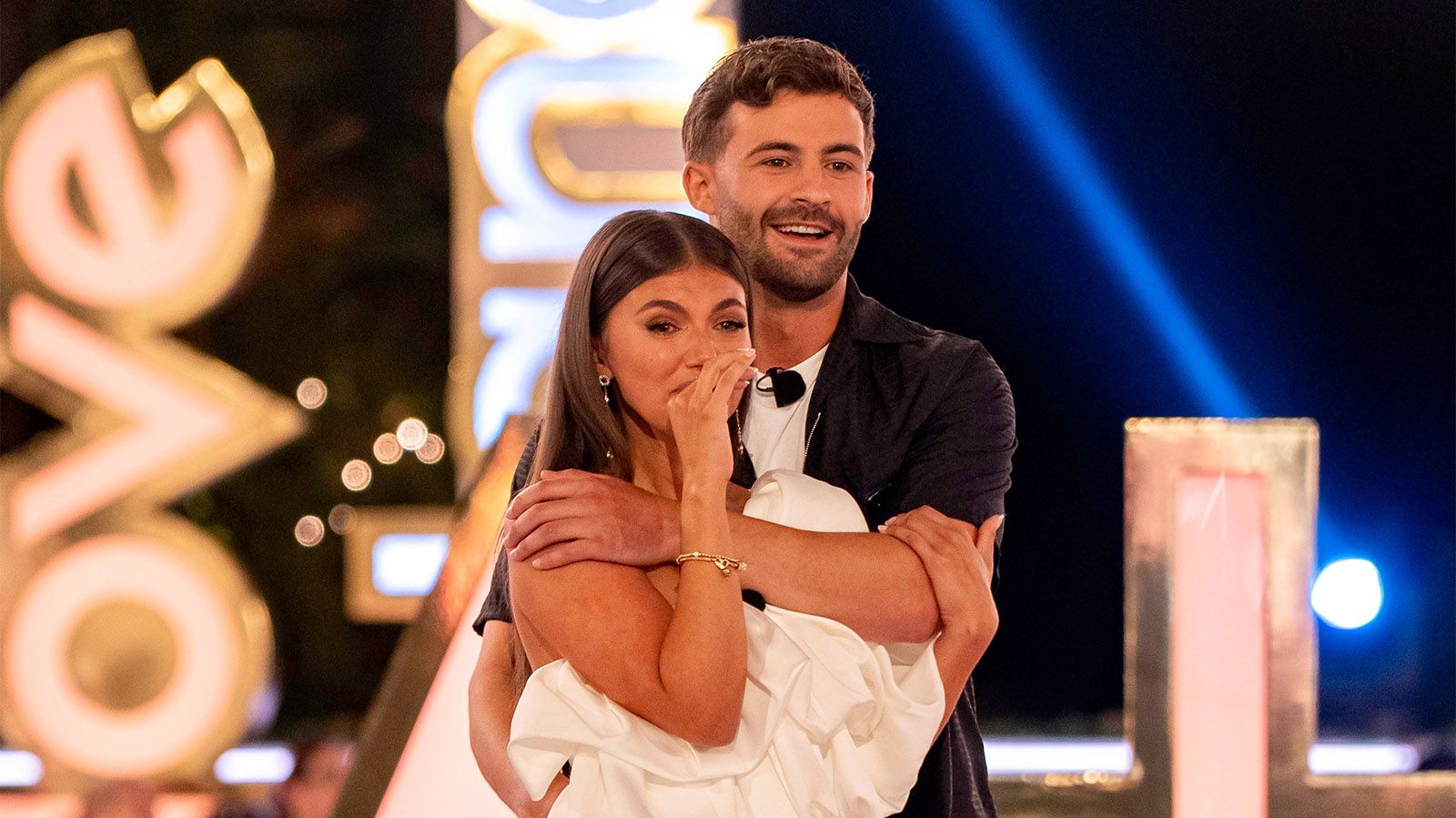 Samie Elishi and Ciaran Davies during the Love Island final