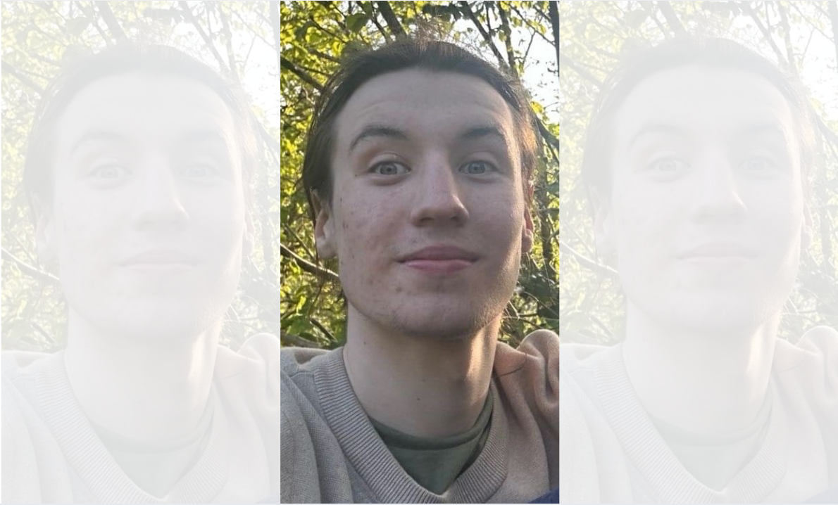 21-year-old student fatally stabbed in London named