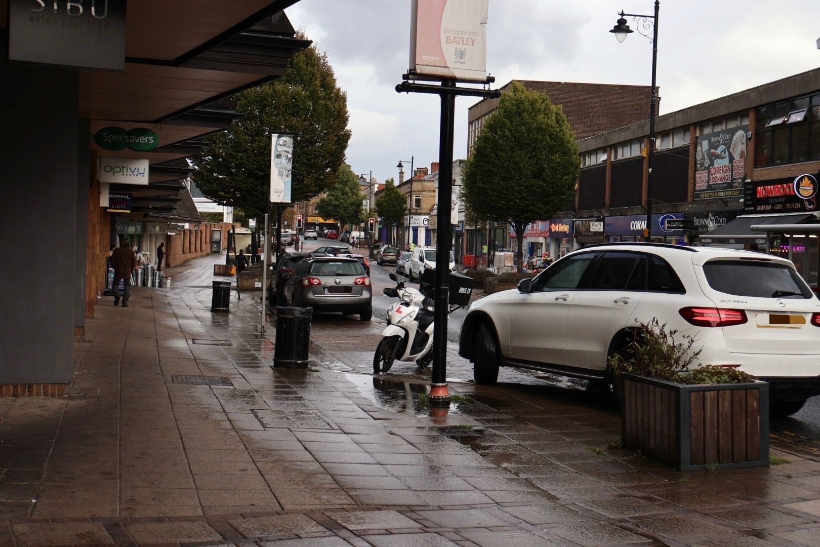Petition starts in Batley for better parking and safety in town centre