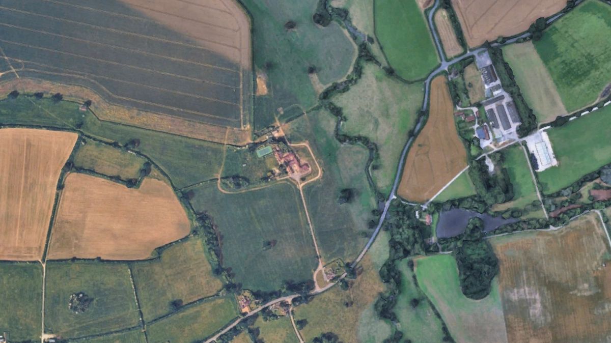 Controversial Surrey solar farm approved on land ‘That puts the wheat ...