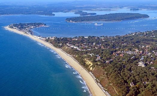 Blue Flags retained across BCP beaches as Sandbanks celebrates 39th year of top seaside status