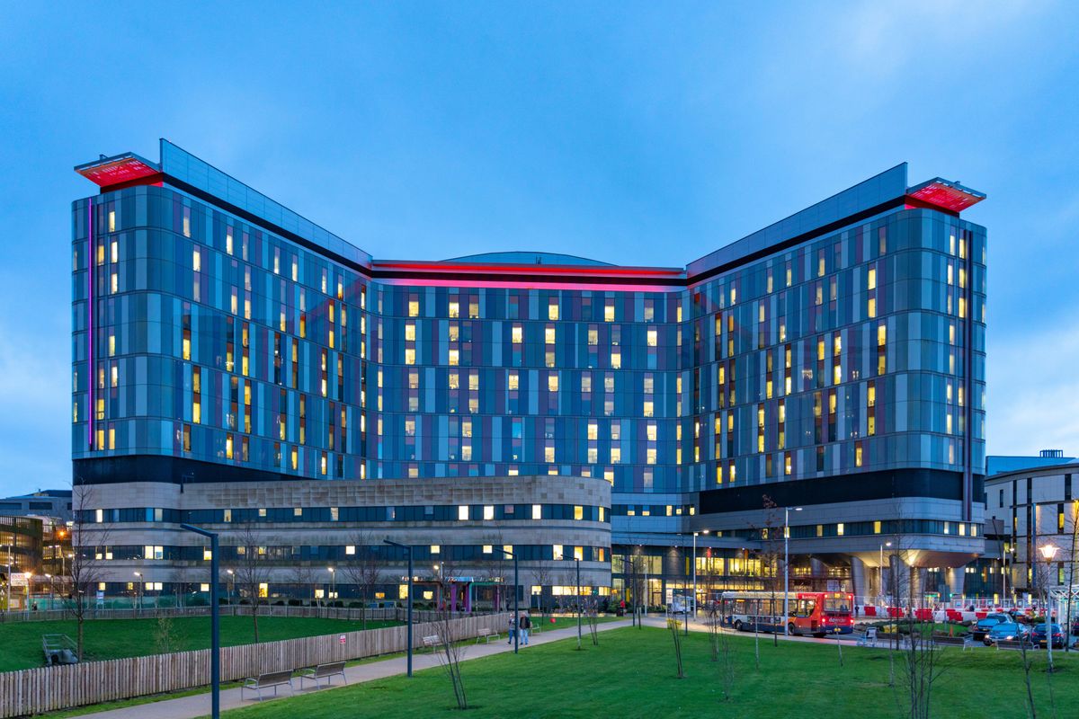 Inspectors find long delays at Glasgow maternity unit because of staff shortages
