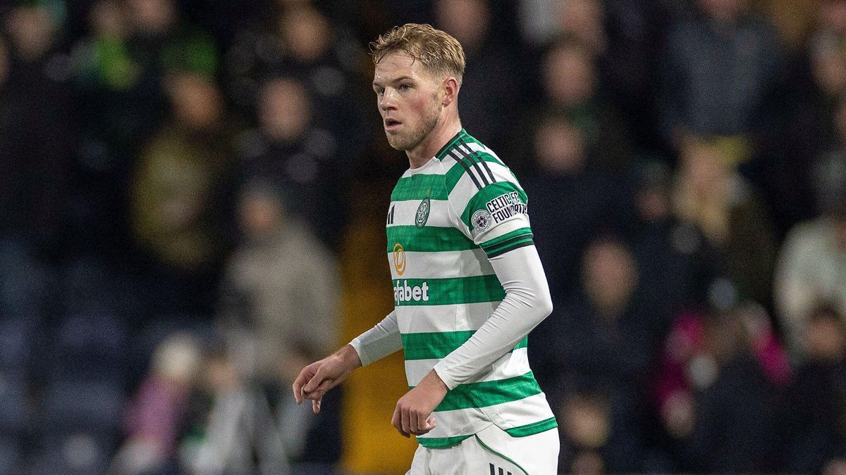 Stephen Welsh joins Swansea after agreeing Celtic exit