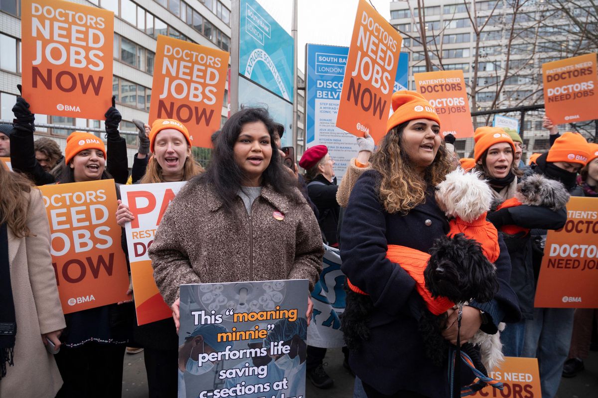 Public urged to choose healthcare wisely during doctor strike in Sussex and Surrey