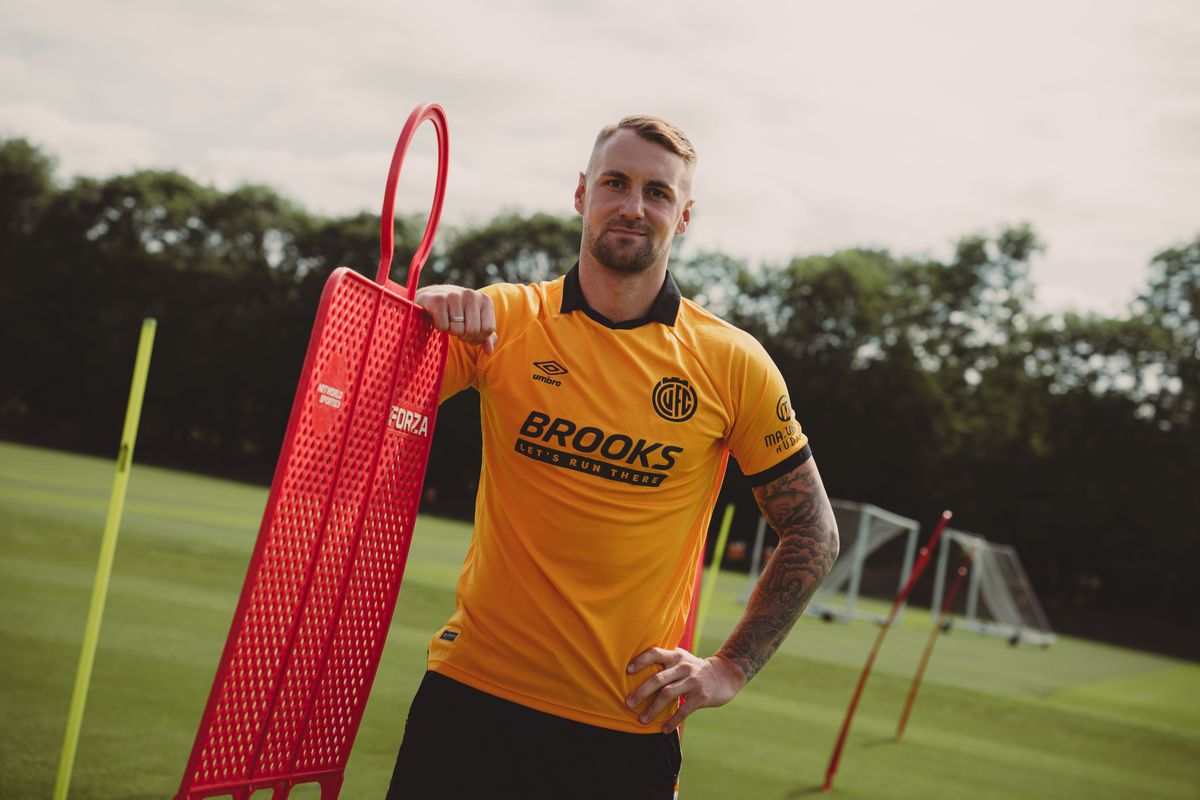 Cambridge United sign Patrick Bauer on one-year deal