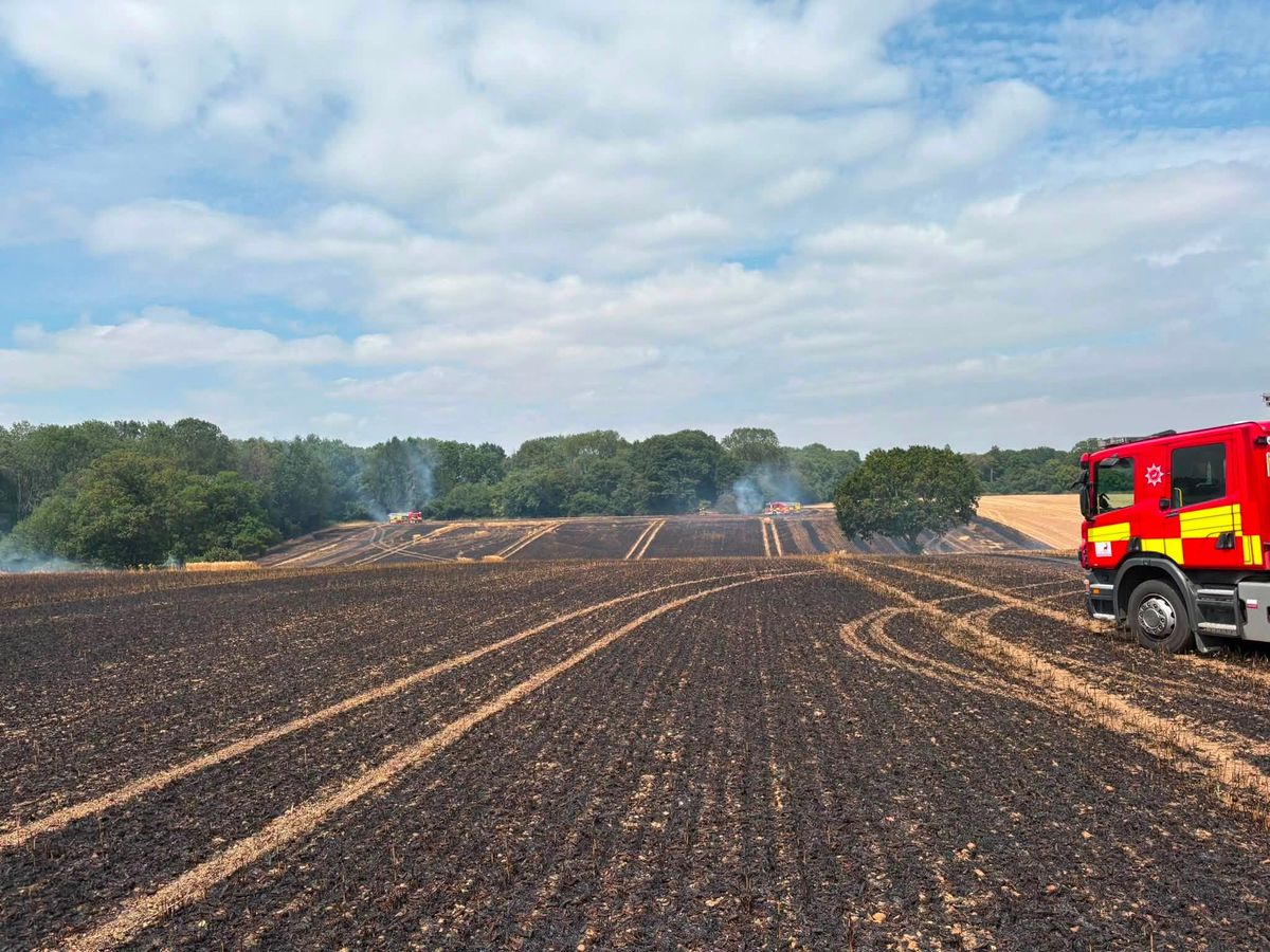 Huge Croxley Green fire linked to hot and dry weather