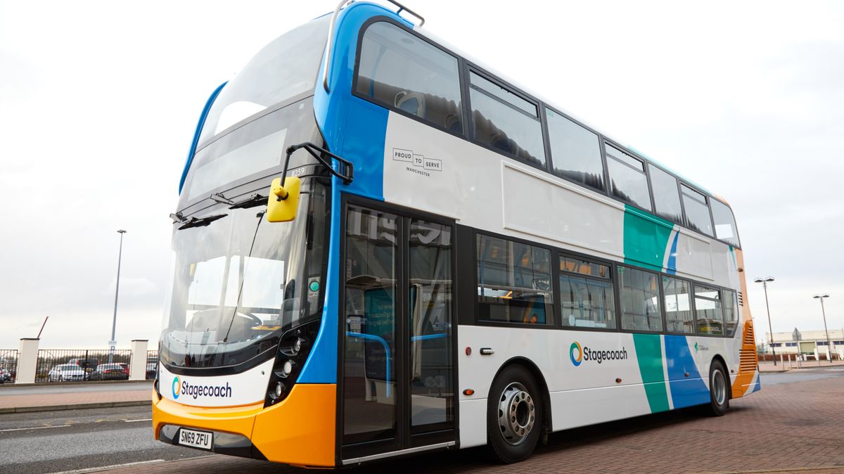 Devon urged to make use of free bus travel for youngsters and offers to visit attractions