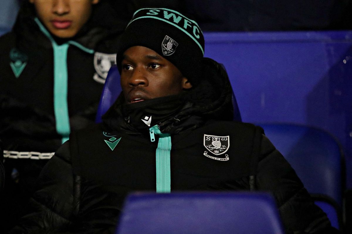 Iké Ugbo leaves Sheffield Wednesday for Cyprus