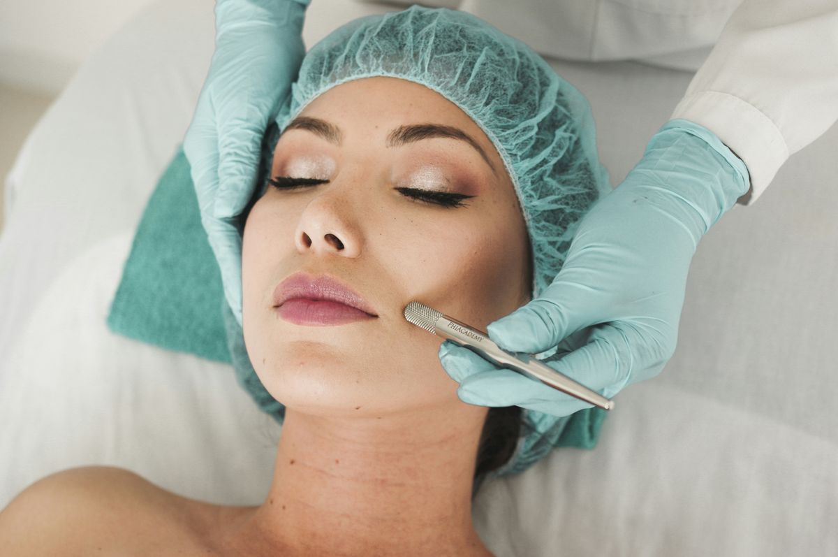 Fears over ‘serious regulatory gap’ in cosmetic surgery