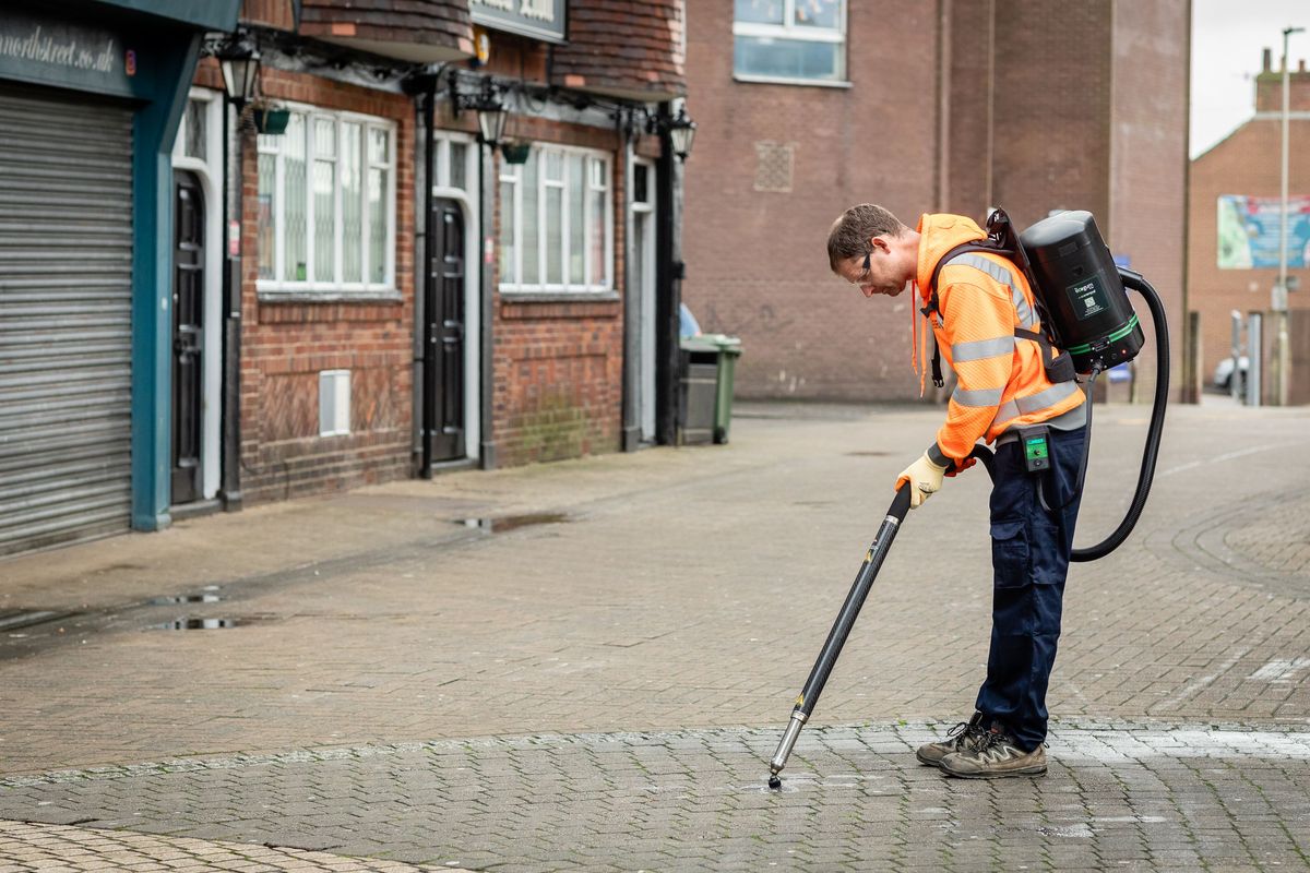 Funding to clean chewing gum from Harrogate and Skipton streets