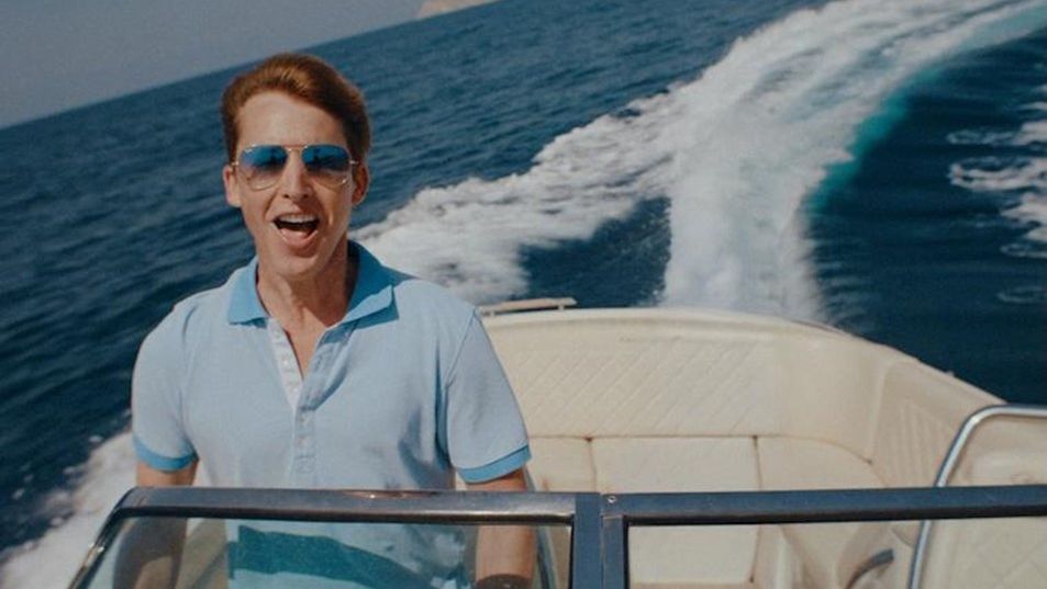 James Blunt returns with brand new single 'Tastes Like Summer'