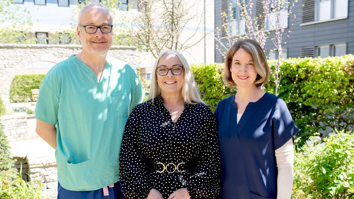 Photo: hellorayo.co.uk Victoria Thurston and her surgeons