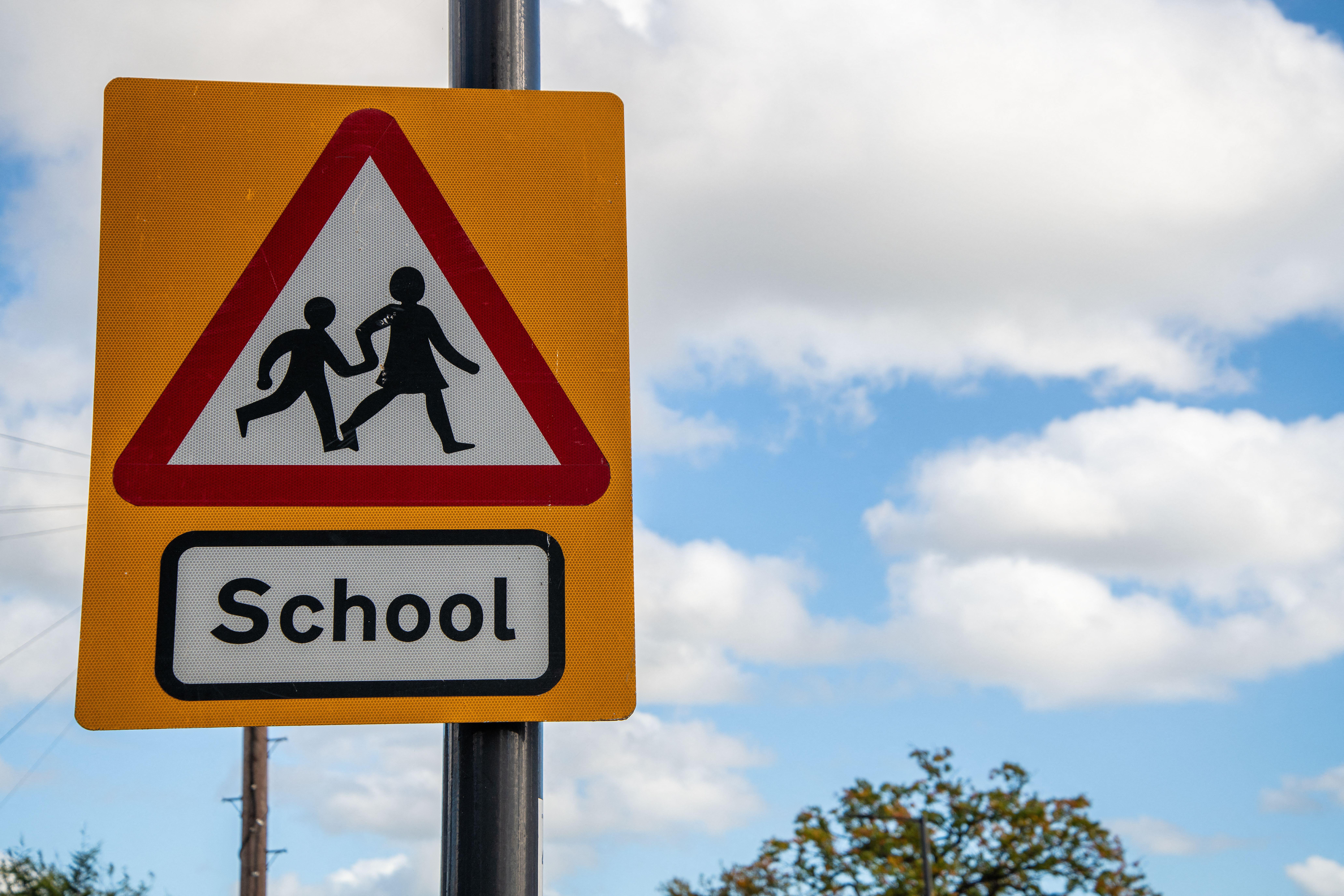 School Streets pilot begins to reduce congestion and improve safety