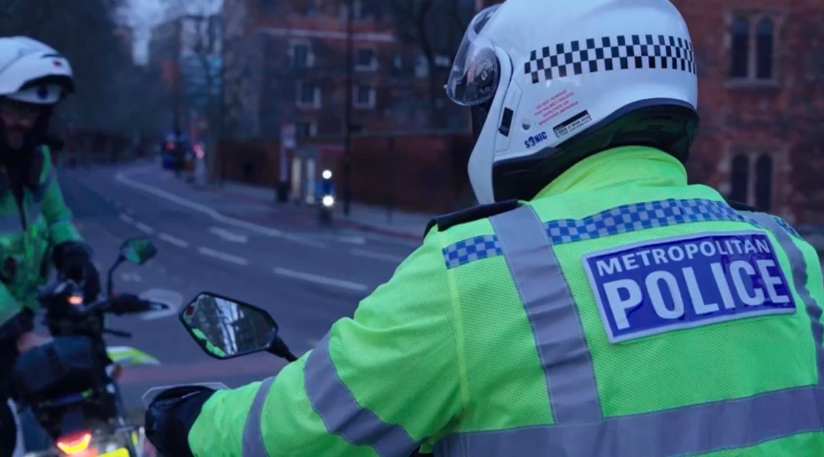 Met arrests hundreds of suspects over phone thefts