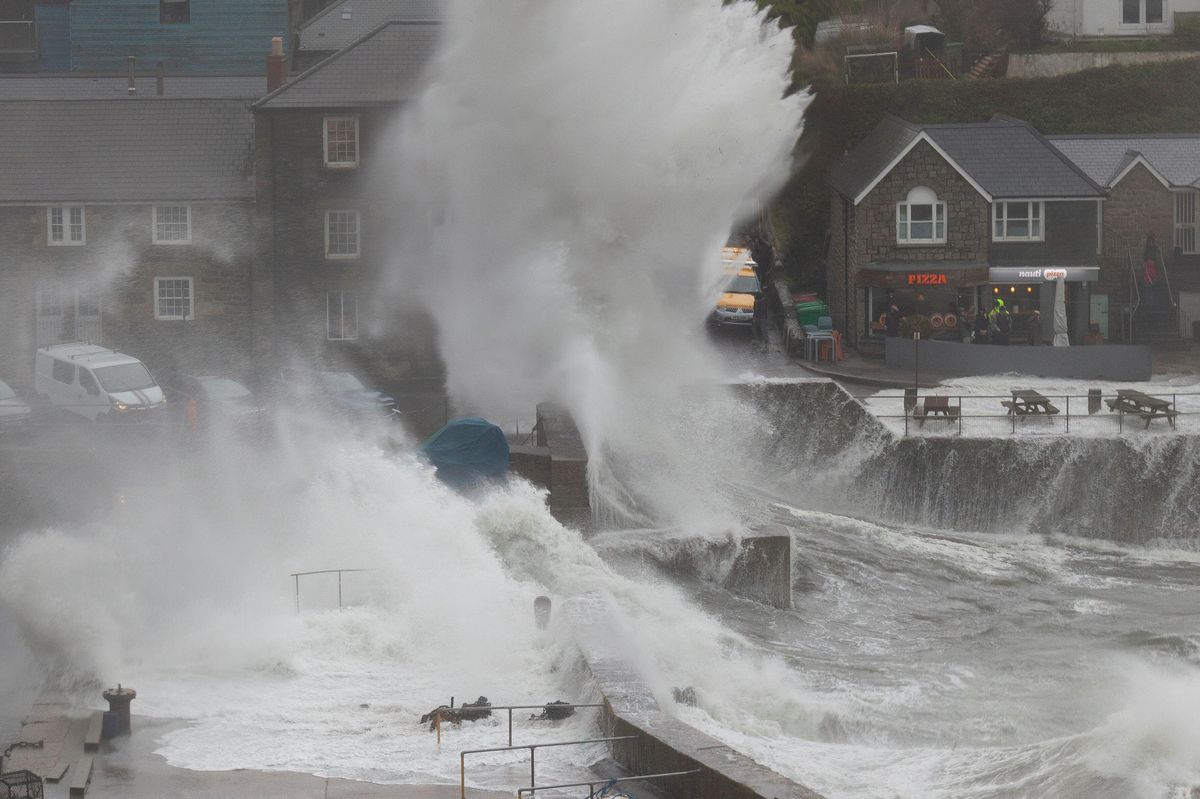 Weekend of weather warnings as storms set to bring major disruption