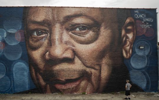 Quincy Jones Honoured With 30ft Mural In Chicago