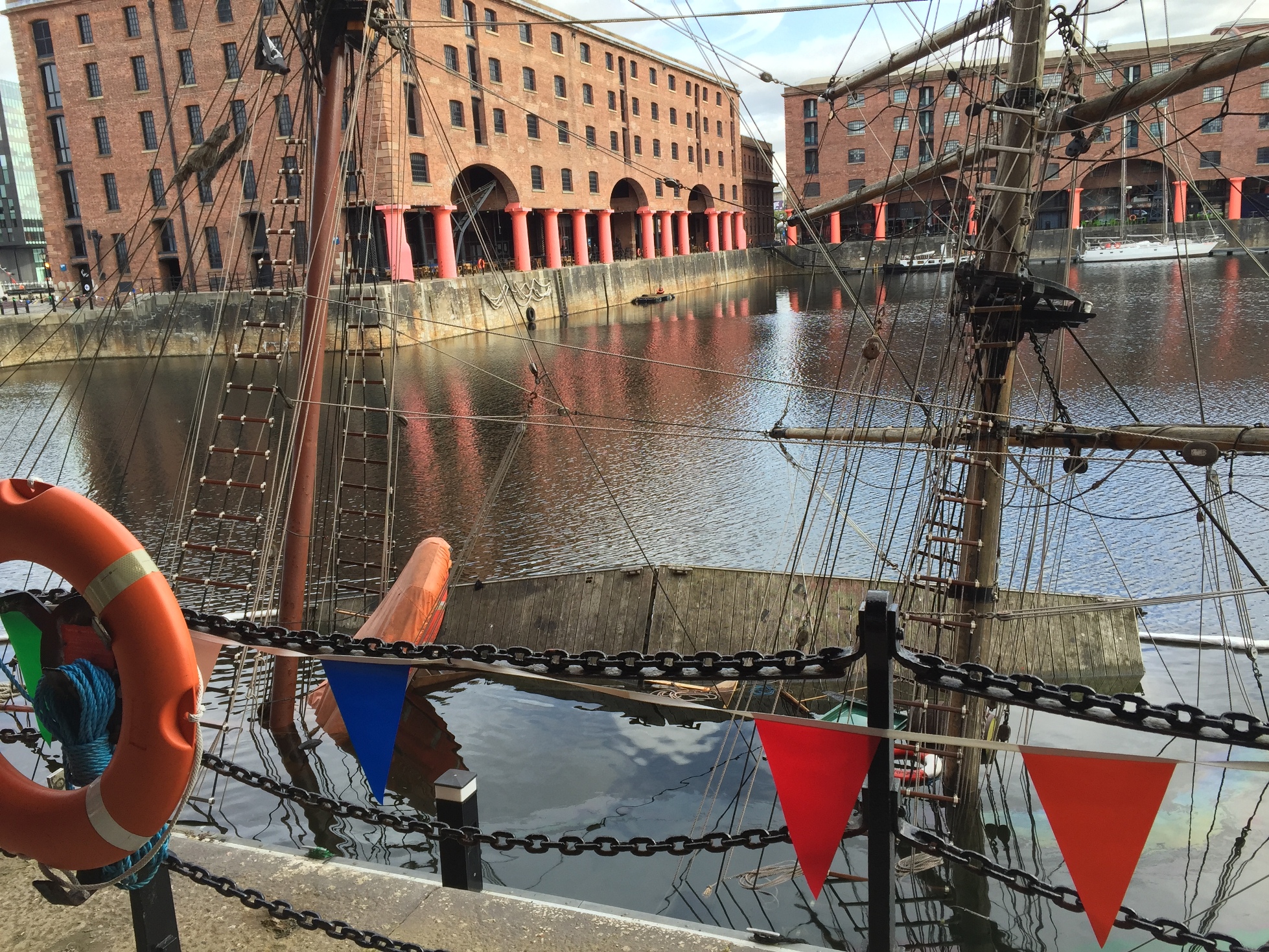 Zebu Sinks In Liverpool's Albert Dock | News - Greatest Hits Radio ...