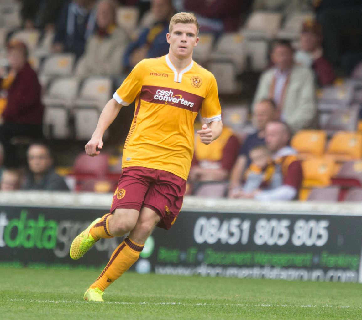 Motherwell's Chris Cadden looking to outdo twin brother. | News - Clyde 1