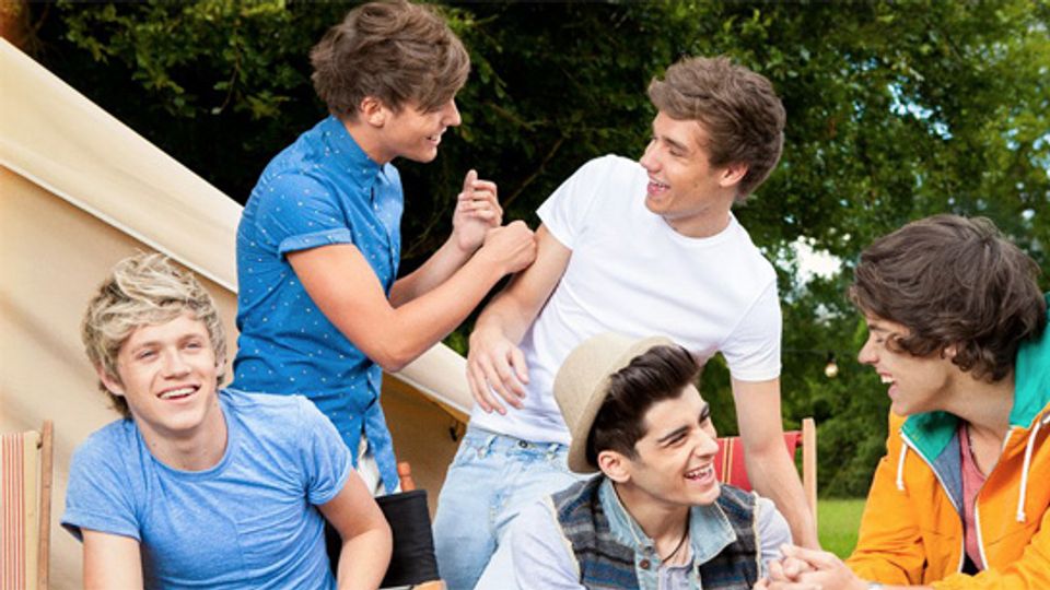 VIDEO: One Direction 'Live While We're Young' | Music - Viking FM
