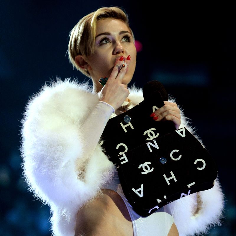 Miley Cyrus Smokes 'Cannabis Joint' At MTV EMAs Music Northsound 1